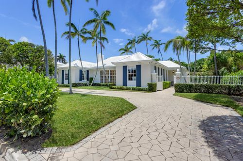 145 Clarendon Ave, Palm Beach, FL, 33480-4905 | Card Image