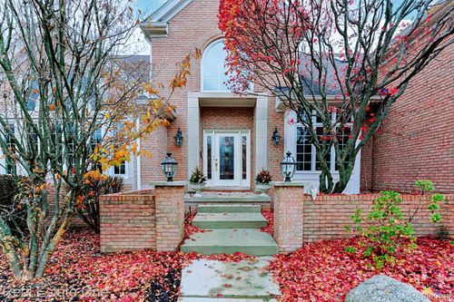 1859 Haverhill Dr, Rochester Hills, MI, 48306-3239 | Card Image