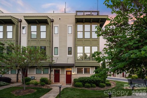 1605 Cannon View Ln, Charlotte, NC, 28208-3498 | Card Image