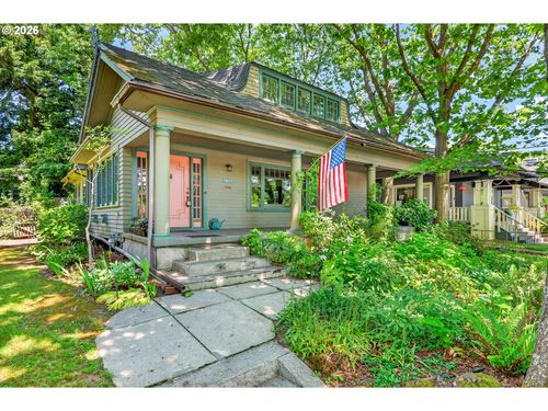 3957 E Burnside St, Portland, OR, 97214-2021 | Card Image