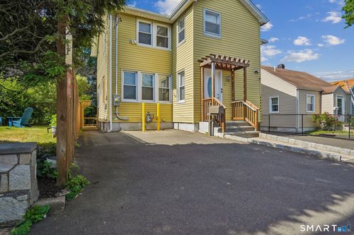 b-10 Wells Ave, Stamford, CT, 06902-7619 | Card Image