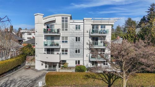 102-936 Fairfield Rd, Victoria, BC, V8V3A4 | Card Image