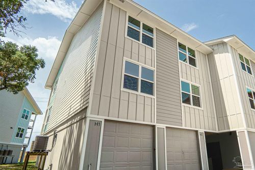 h-1-200 Pensacola Beach Rd, Gulf Breeze, FL, 32561-4840 | Card Image