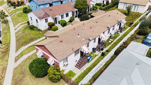 10846 S Manhattan, Los Angeles, CA, 90047 | Card Image