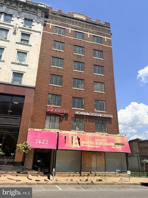 72 W Washington St, HAGERSTOWN, MD, 21740-4804 | Card Image
