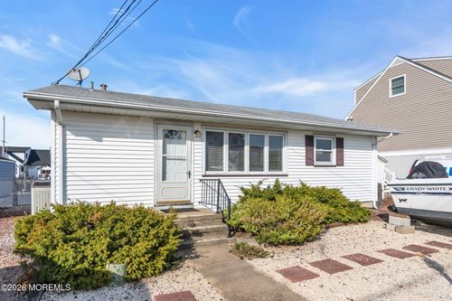 330 Cheryl Drive, Toms River, NJ, 08753 | Card Image