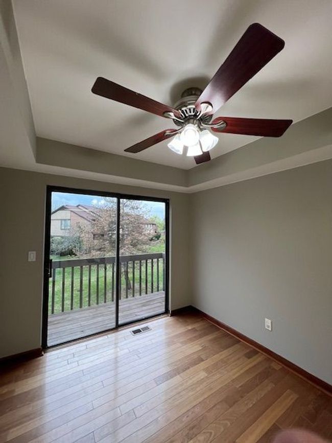 CHECKOUT THE DINING RM WITH BALCONY & CEILING FAN | Image 12