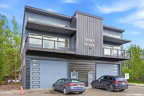 4-16543 Farm Ave, Eagle River, AK, 99577-7666 | Card Image
