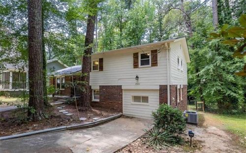 4520 Santa Fe Trl Sw, Atlanta, GA, 30331-6909 | Card Image