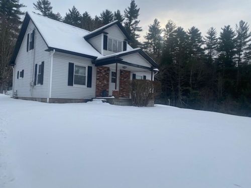 552 S Main Street, Newport, NH, 03773 | Card Image