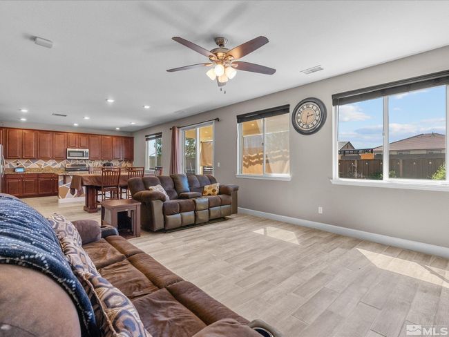 Living Room | Image 6