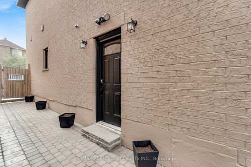 4982 Maxine Pl, Mississauga, ON, L4Z4H9 | Card Image