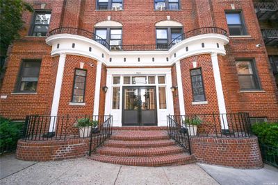 314 - 96-11 65th Road, Home with 2 bedrooms, 1 bathrooms and null parking in Rego Park NY | Image 1