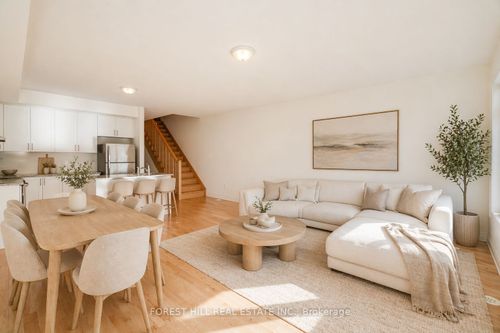 41 Hiawatha Court, Vaughan, ON, L4L0J2 | Card Image