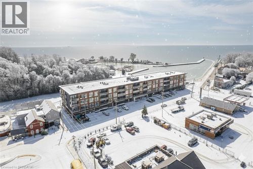 306-38 Harbour St, Port Dover, ON, N0A1N0 | Card Image