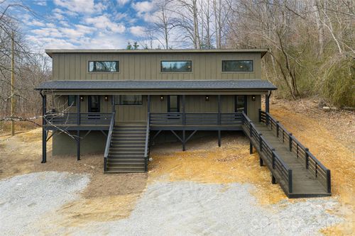 153 Hackleburg Lane, Hendersonville, NC, 28792 | Card Image