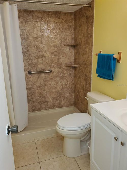 3-11135 Carriage Hill Dr, PORT RICHEY, FL, 34668-1826 | Card Image