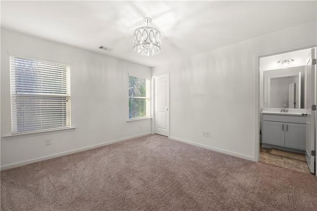 813 Ambient Way Sw, Townhouse with 2 bedrooms, 3 bathrooms and 2 parking in Atlanta GA | Image 21