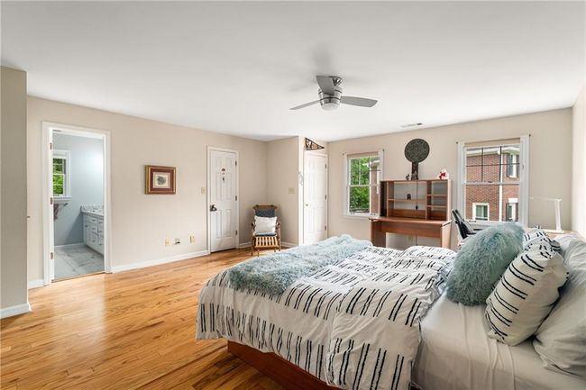 6040 Neely Farm Dr, House other with 5 bedrooms, 5 bathrooms and null parking in Peachtree Corners GA | Image 23