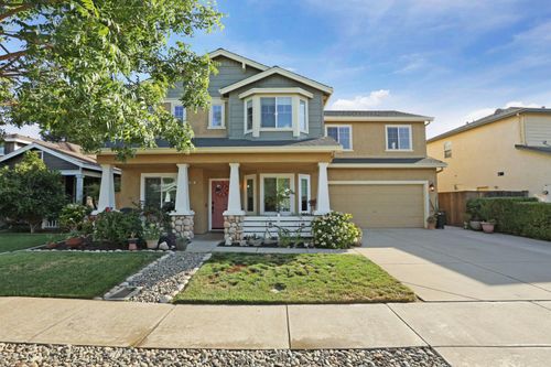 494 Summerton Ln, Turlock, CA, 95382-7306 | Card Image