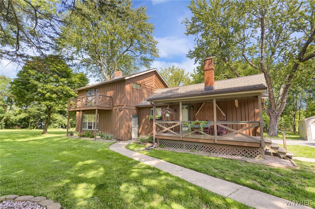 Hall Rd, Elma, NY 14059