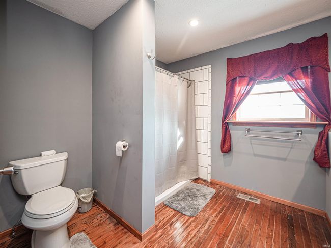 10707 N Jones Gap Rd, House other with 3 bedrooms, 3 bathrooms and null parking in Edwardsport IN | Image 33