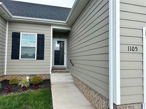 1105 Andover Dr, Franklin, KY, 42134-2467 | Card Image