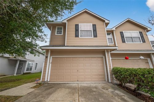 210 Drake Run Ln, Dickinson, TX, 77539-4244 | Card Image