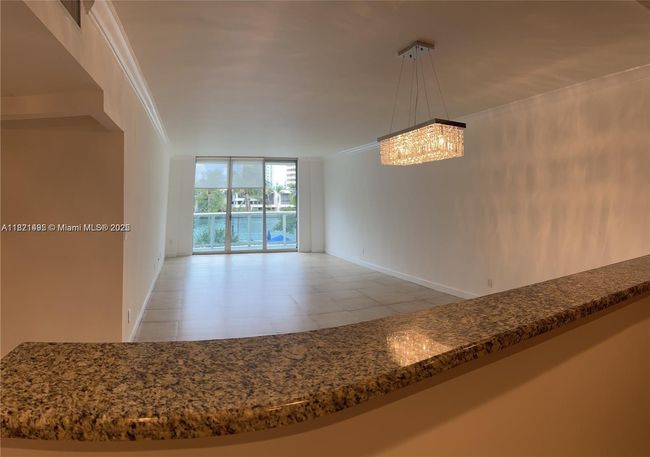 APT-207 - 19390 Collins Ave, Condo with 2 bedrooms, 2 bathrooms and null parking in Sunny Isles Beach FL | Image 23