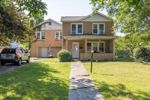 722 Sewanee St, Harriman, TN, 37748-2820 | Card Image