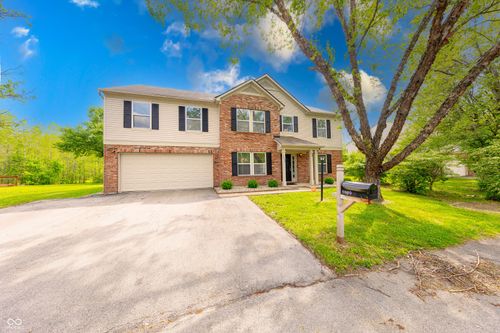 5989 Ashmore Ln, Carmel, IN, 46033-8517 | Card Image