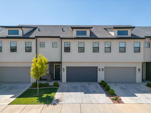 40-2600 Ocotillo Way, Santa Clara, UT, 84765-1253 | Card Image