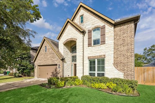 1616 Hewitt Dr, Houston, TX, 77018-1802 | Card Image