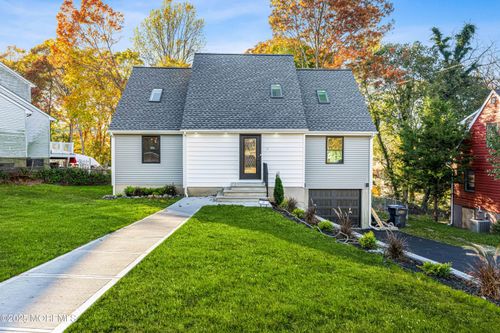 24 Melrose Dr, Toms River, NJ, 08753-7616 | Card Image