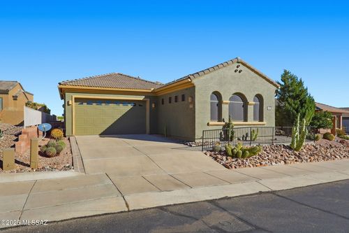 1890 W Acacia Bluffs Dr, Green Valley, AZ, 85622-8089 | Card Image