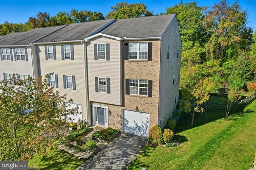 220 Camerton Ln, TOWNSEND, DE, 19734-2871 | Card Image