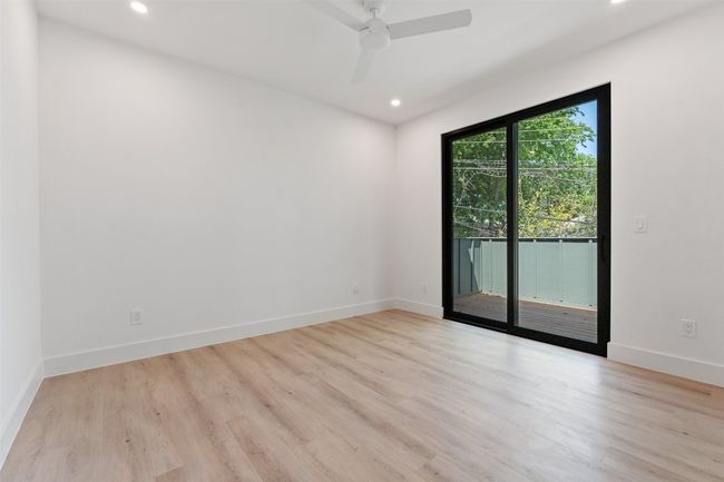 B - 2107 Maple Ave, House other with 2 bedrooms, 2 bathrooms and 1 parking in Austin TX | Image 15