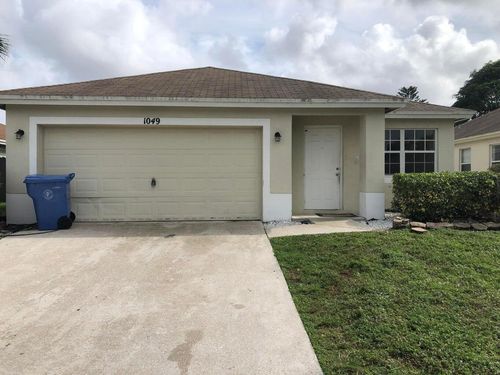 1049 Park Hill Dr, Haverhill, FL, 33417-5700 | Card Image
