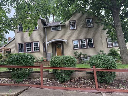 2426 Beaufort Ave, Brookline, PA, 15226-1510 | Card Image