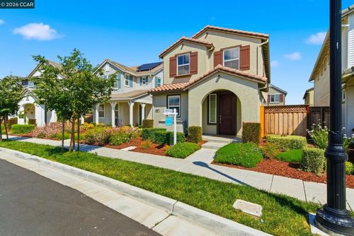 49 E Funderburg Blvd, Mountain House, CA, 95391-8243 | Card Image