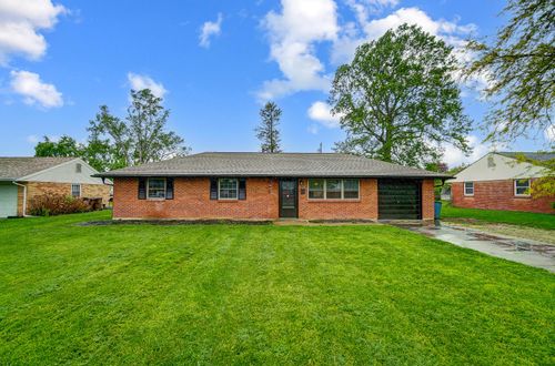 642 Comfort Ln, Washington Court House, OH, 43160-2415 | Card Image