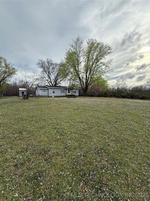 3999 E 100th St N, Wagoner, OK, 74467-8674 | Card Image