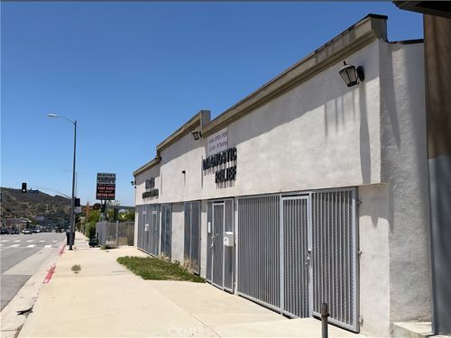 6855 Foothill Blvd, Tujunga, CA, 91042 | Card Image