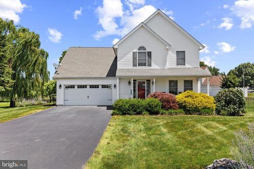 615 Forge Rd, Carlisle, PA, 17015-4367 | Card Image