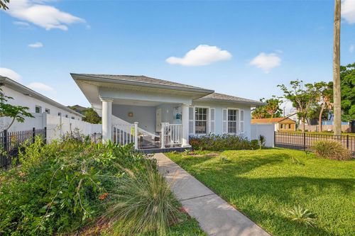 2801 2nd Ave S, ST PETERSBURG, FL, 33712-1003 | Card Image