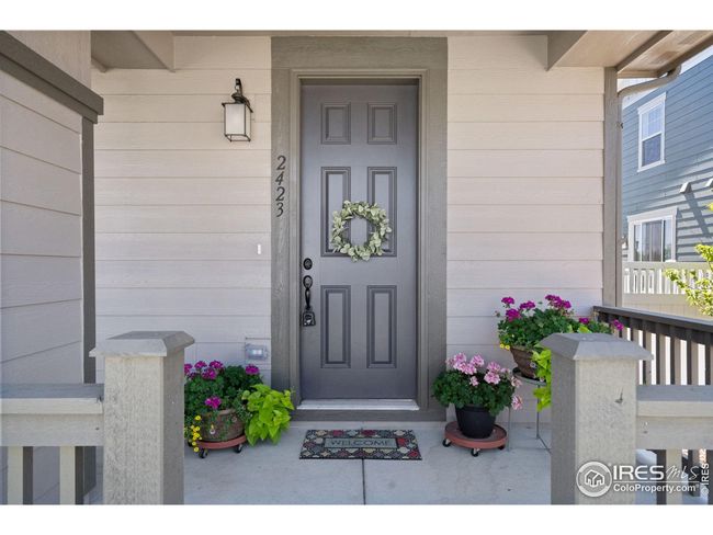 2423 Whistler Dr, Townhouse with 3 bedrooms, 3 bathrooms and null parking in Longmont CO | Image 4