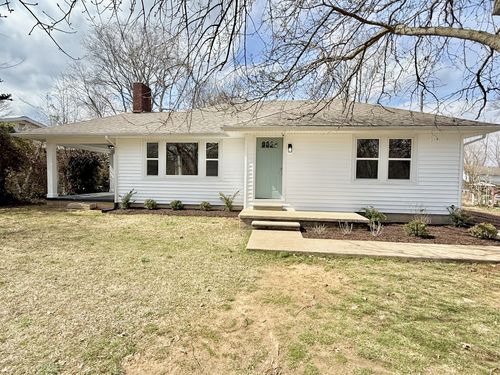 2711 Kenwood Dr, Hopkinsville, KY, 42240-3719 | Card Image