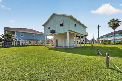 3259 Pirates Cv, Crystal Beach, TX, 77650 | Card Image