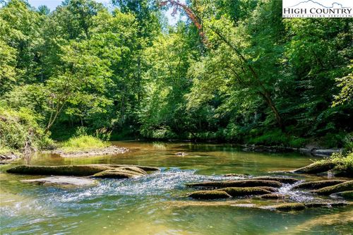 3050 Old Johns River Road, Collettsville, NC, 28611 | Card Image