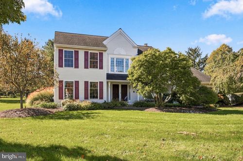 3004 Stuart Way, LANSDALE, PA, 19446-5820 | Card Image